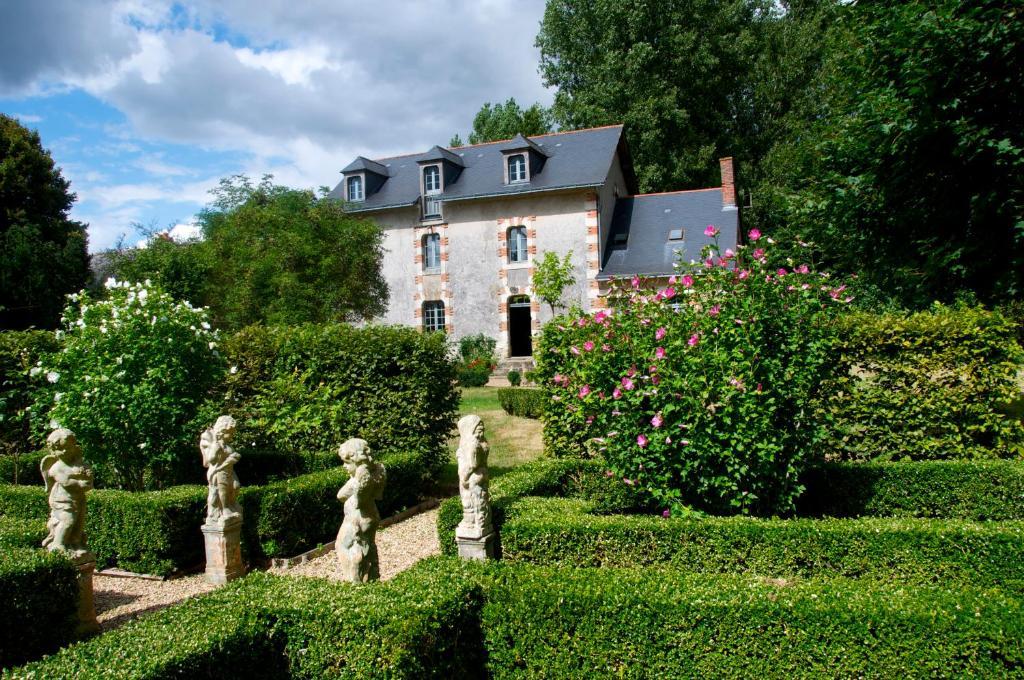 Bed and Breakfast Le Moulin Bregeon Линьер-Бутон Экстерьер фото